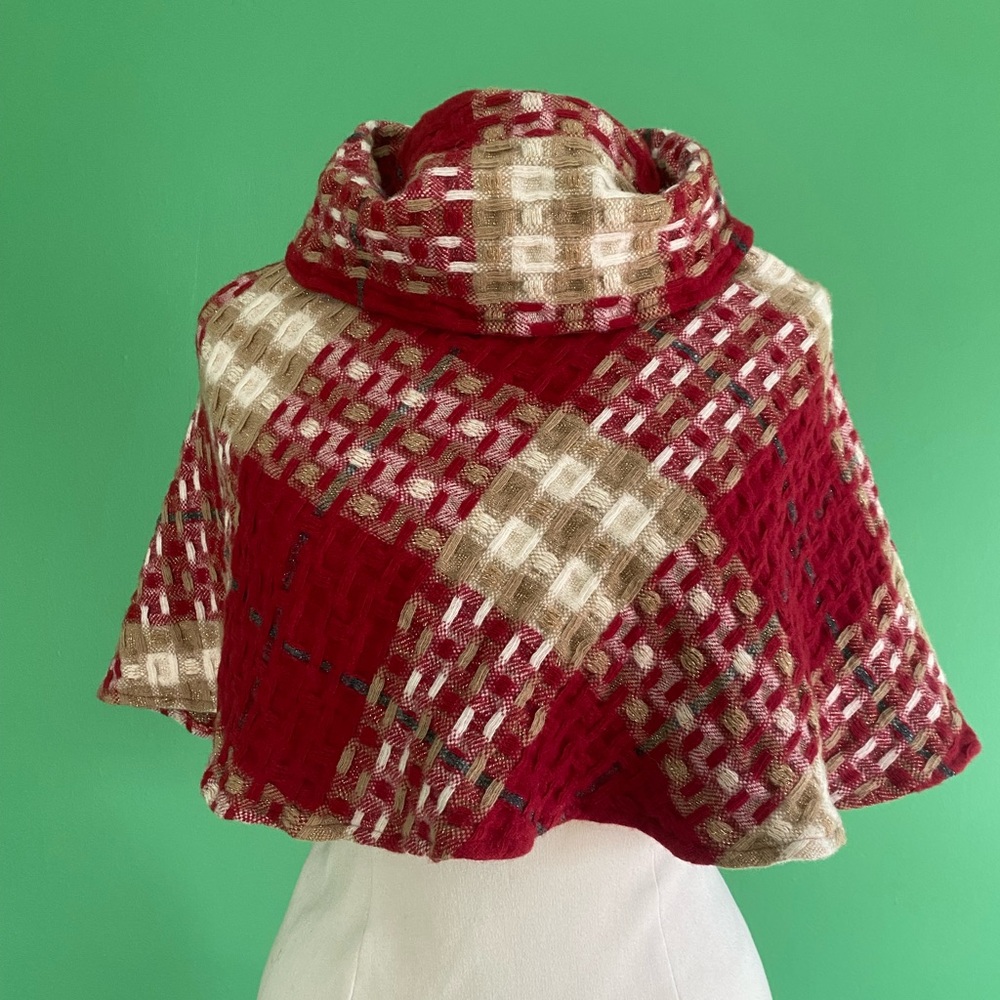 Burberry Red and Beige Wool Blend Plaid Capelet